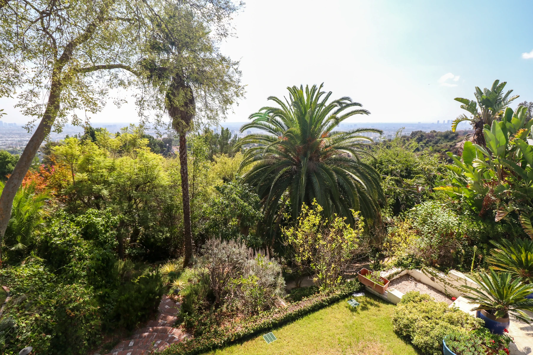 Spanish Villa backyard