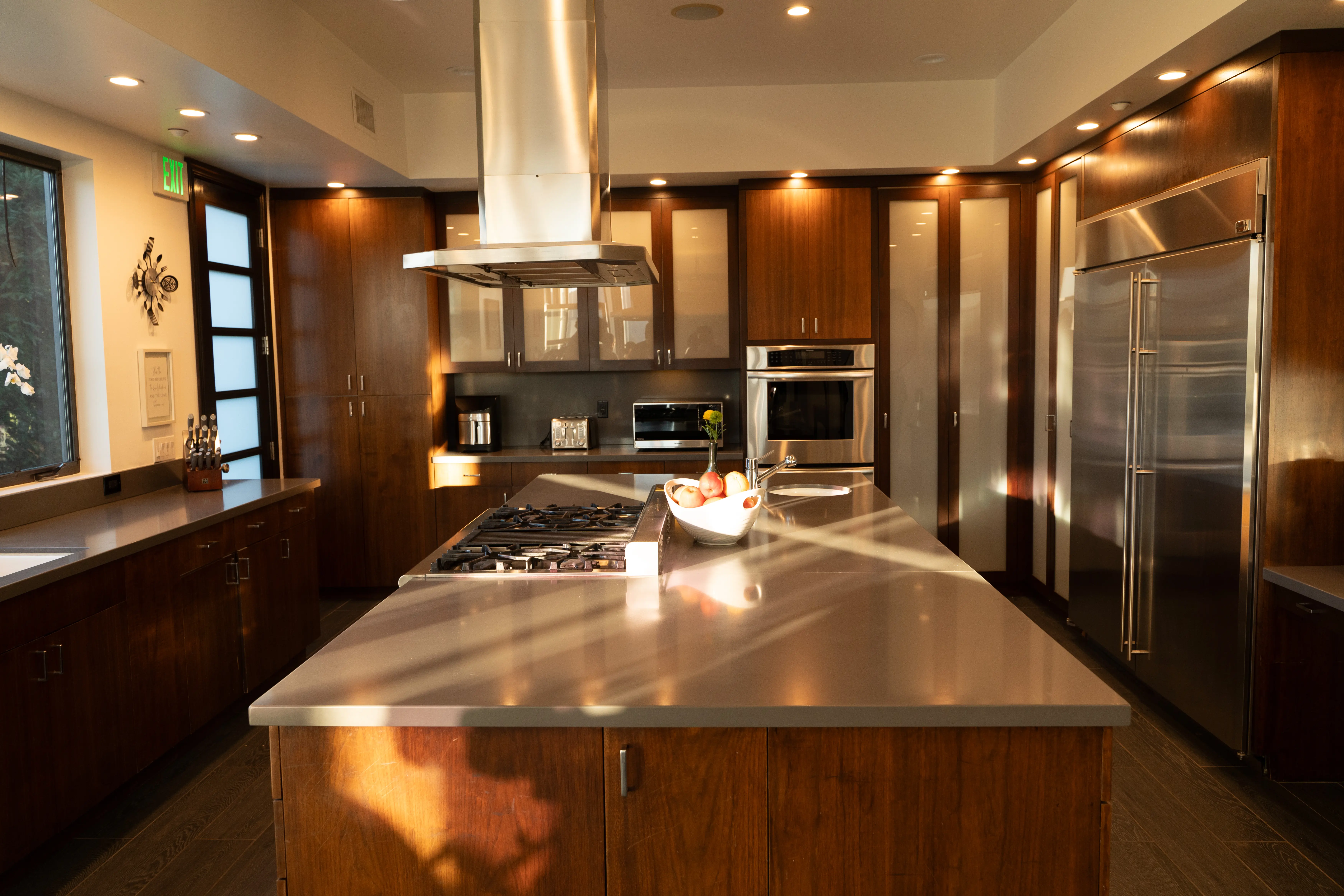 Third kitchen view at Lakeview