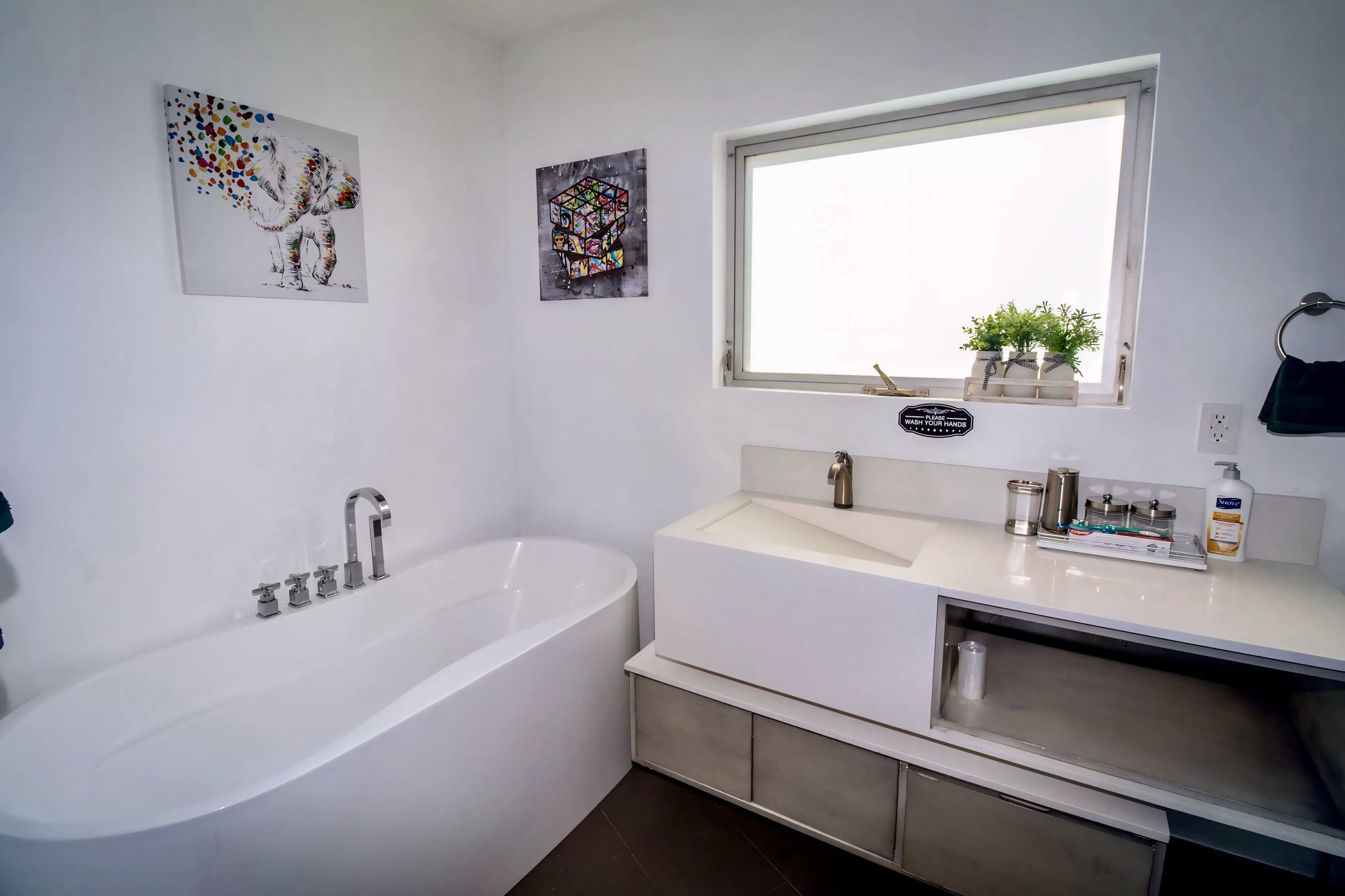 Bathroom detail at Spanish Villa